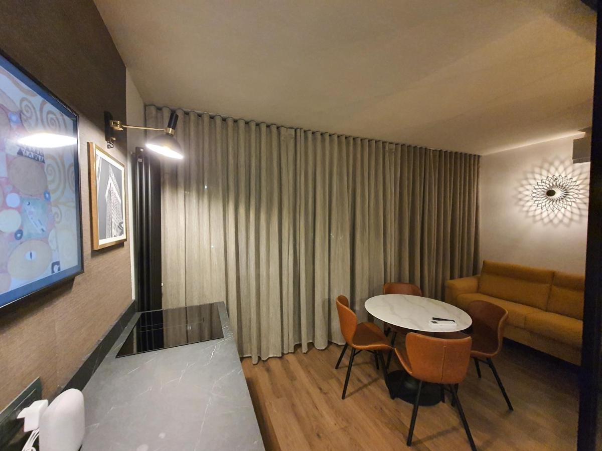 Porta Romana Gold Suite Milan Luaran gambar